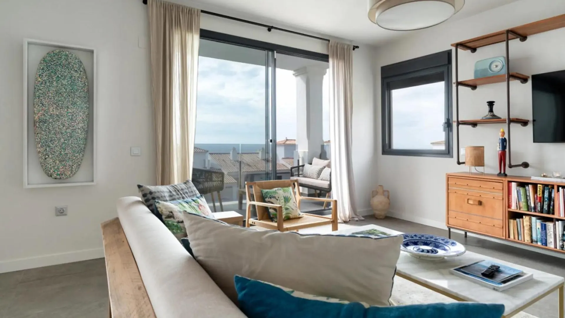 Sea View Apartments With Year-Round Open Pool Manilva