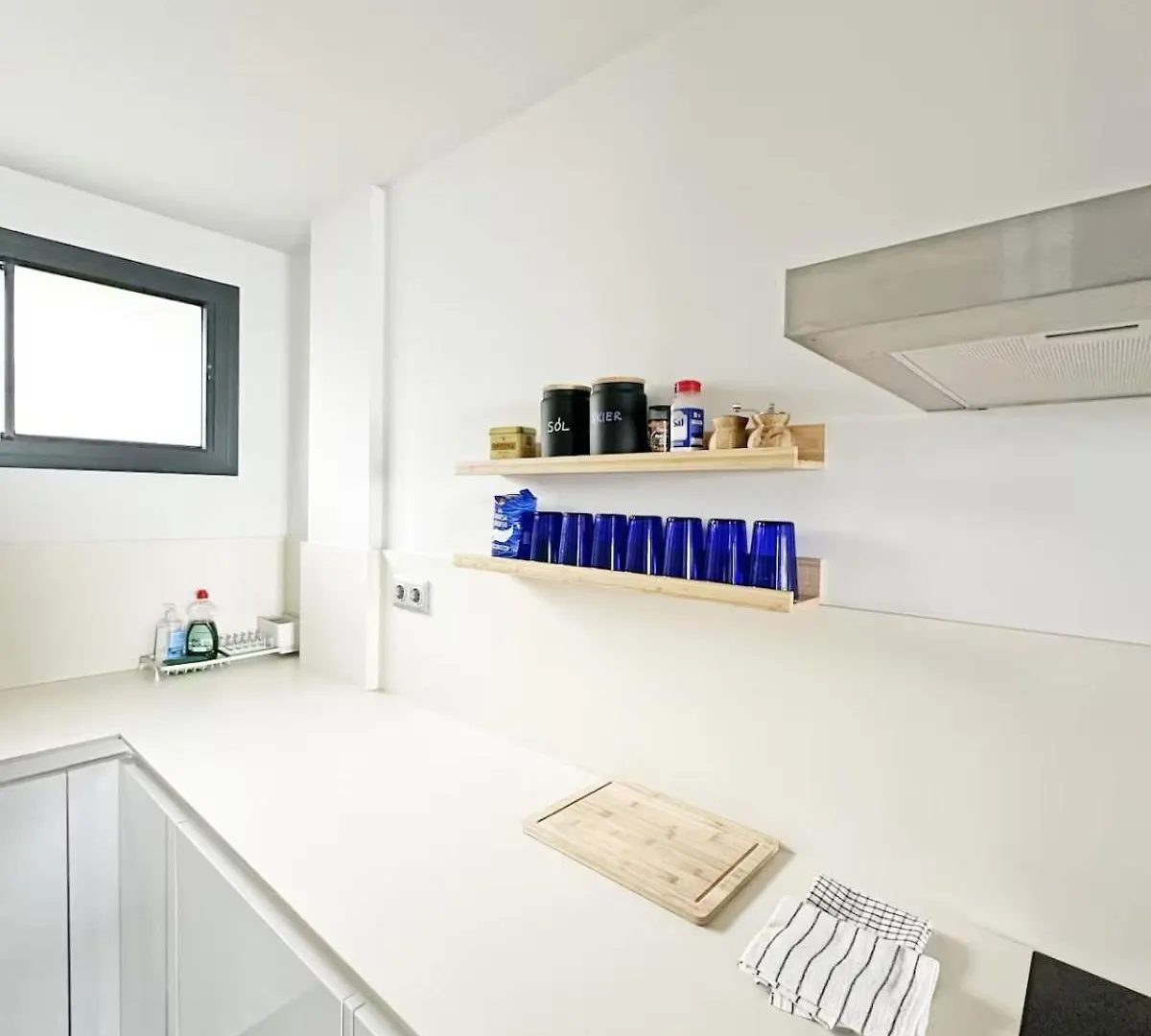 Sea View Apartments With Year-Round Open Pool Manilva