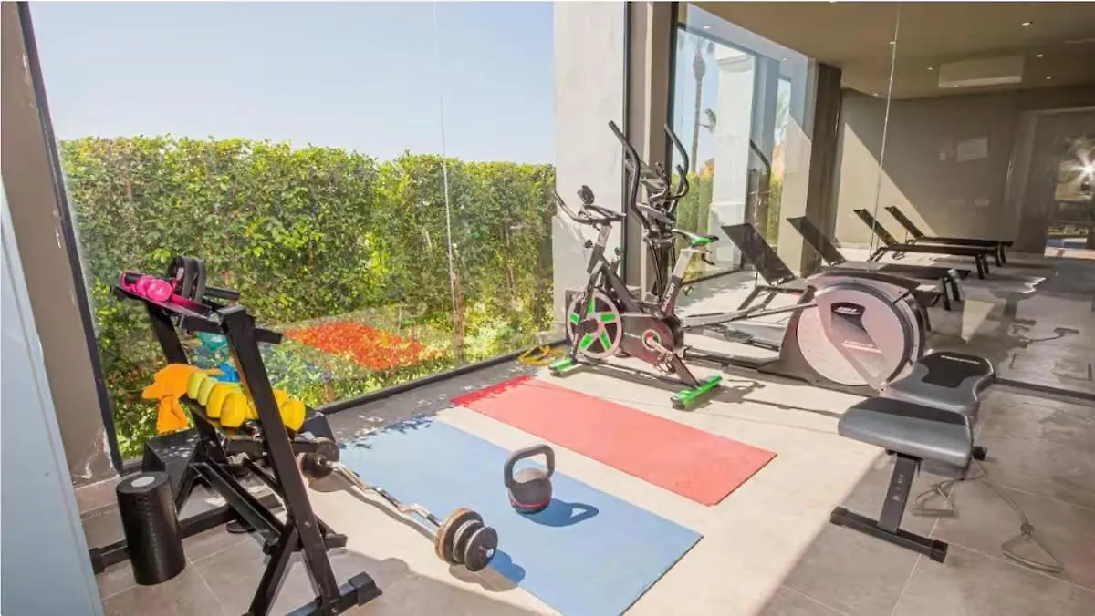 Sea View Apartments With Year-Round Open Pool Manilva