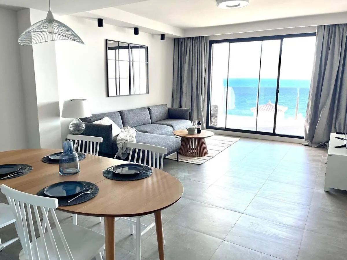 Sea View Apartments With Year-Round Open Pool Manilva 0*,  İspanya