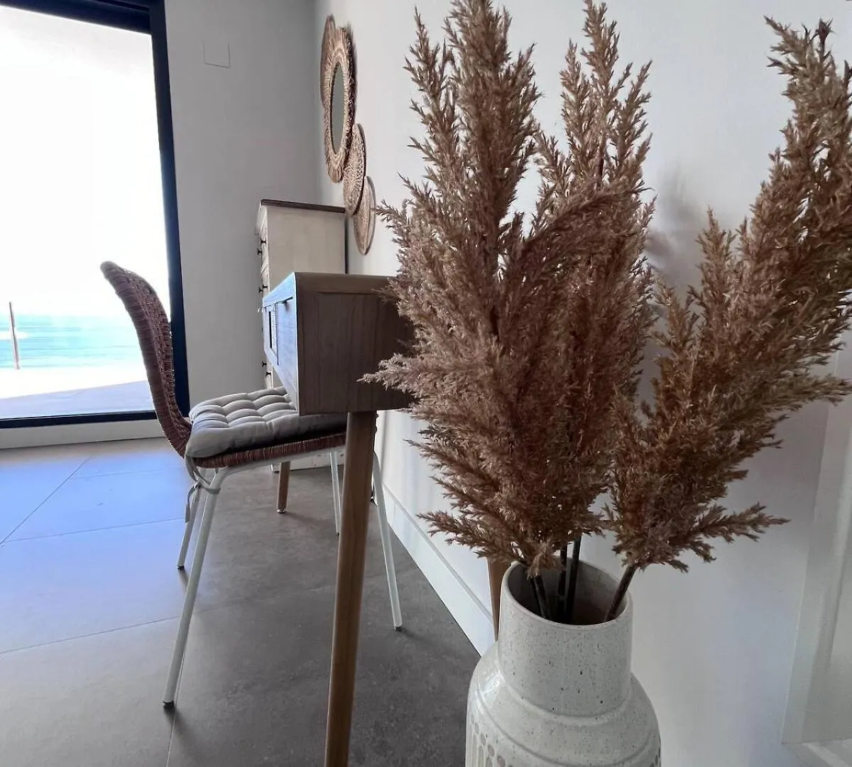 Sea View Apartments With Year-Round Open Pool Manilva İspanya