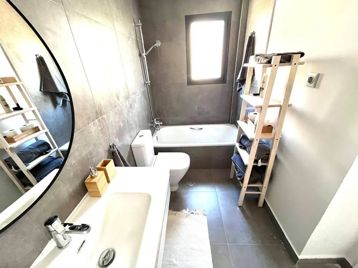 Sea View Apartments With Year-Round Open Pool Manilva