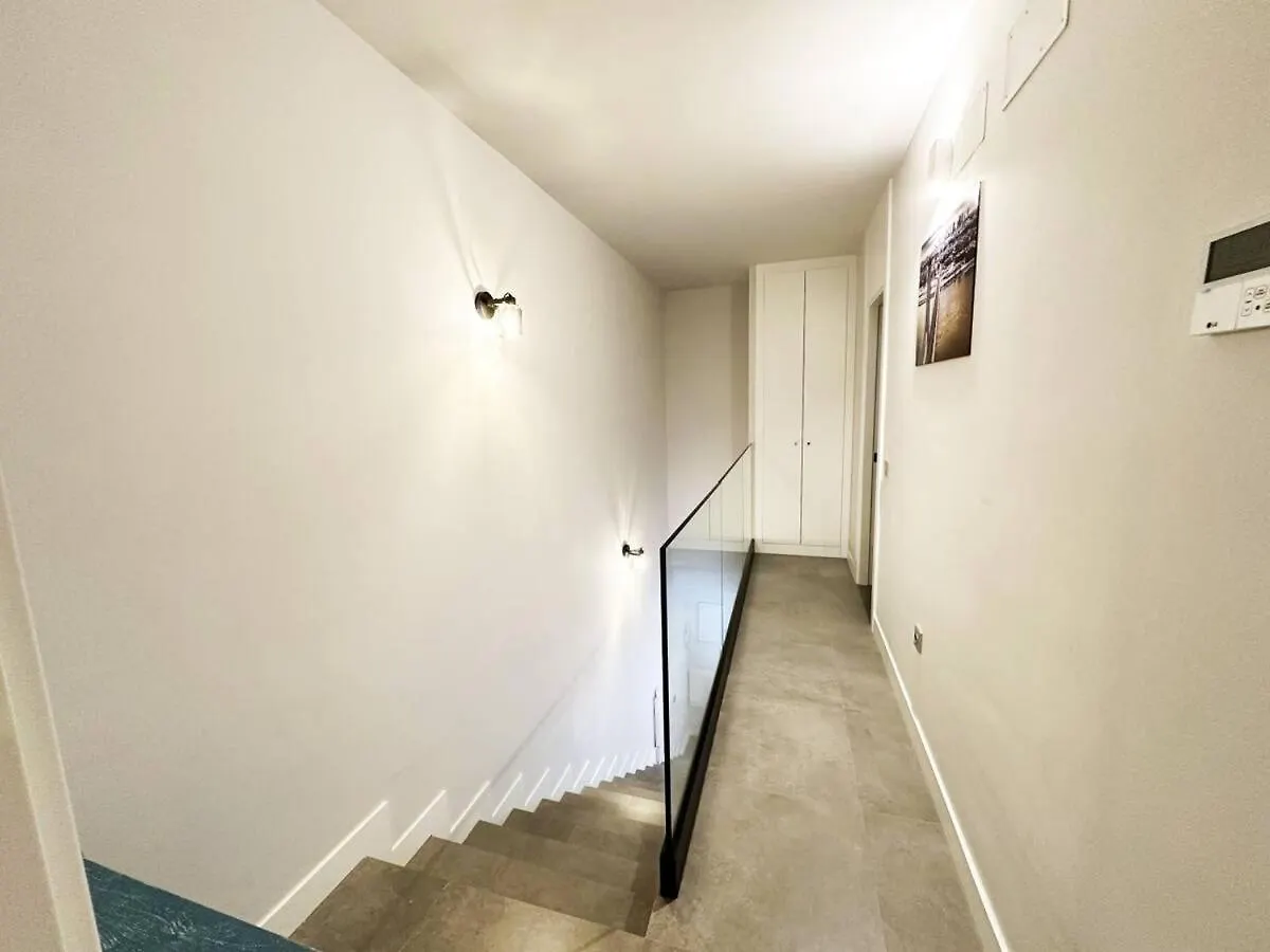 Sea View Apartments With Year-Round Open Pool Manilva