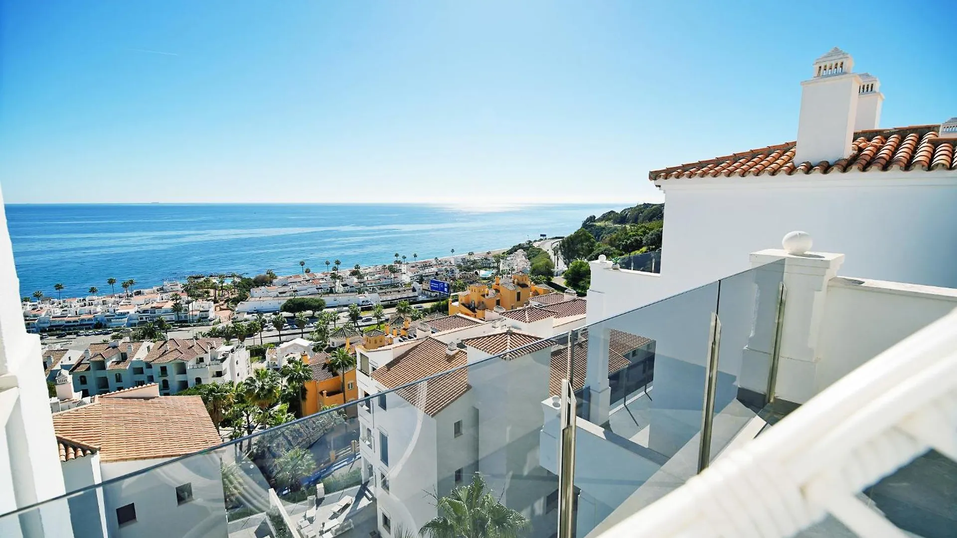 Sea View Apartments With Year-Round Open Pool Manilva Espanha