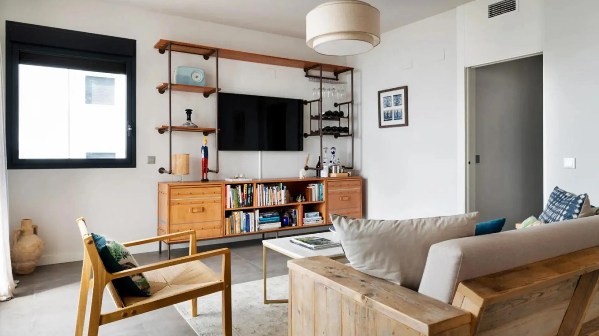 Sea View Apartments With Year-Round Open Pool Manilva