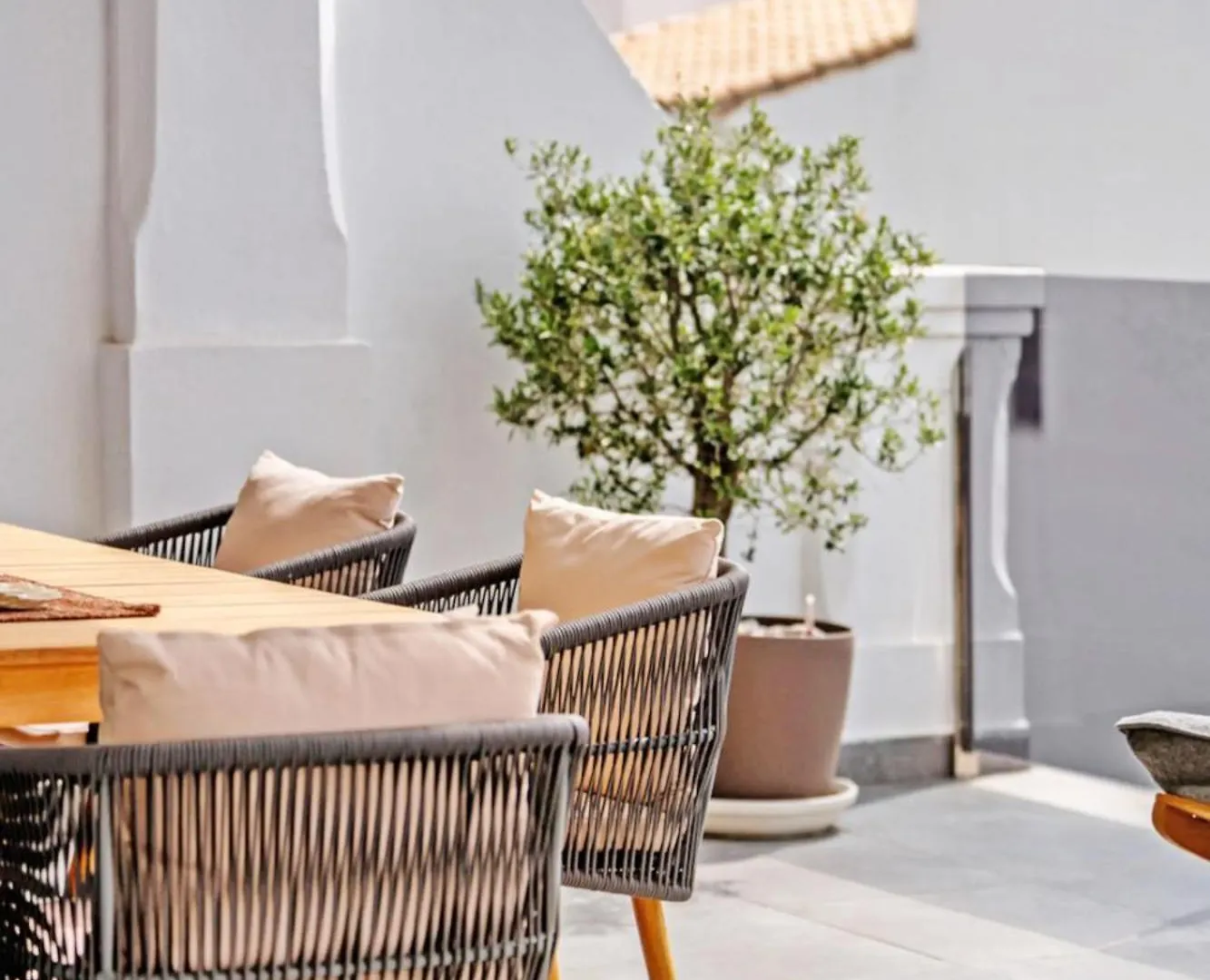 Sea View Apartments With Year-Round Open Pool Manilva